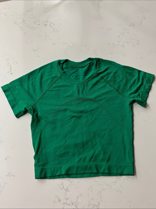 lululemon athletica Tops - lululemon athletica Emerald Green Short Sleeve Performance Tee